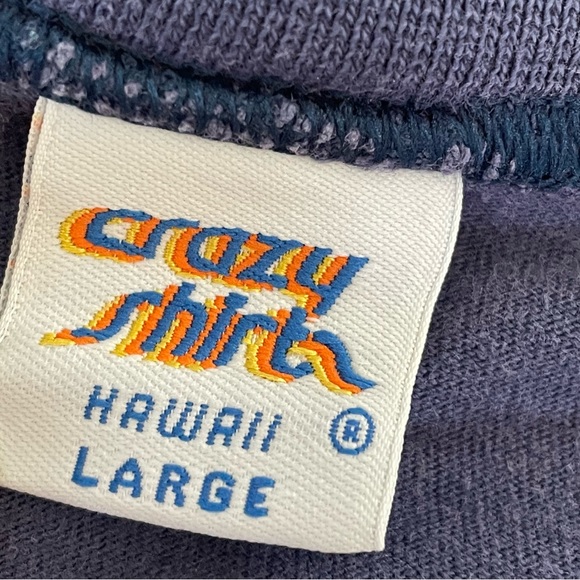 VINTAGE Hawaii Shark Graphic Tee - Picture 5 of 7